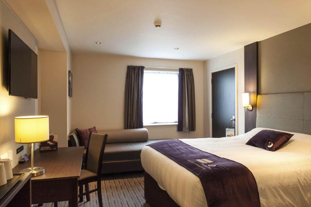 Premier Inn Aberdeen Airport - Dyce Ngoại thất bức ảnh